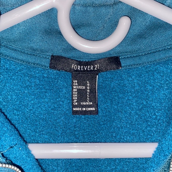 Blue Cropped Sweatshirt - Picture 2 of 2